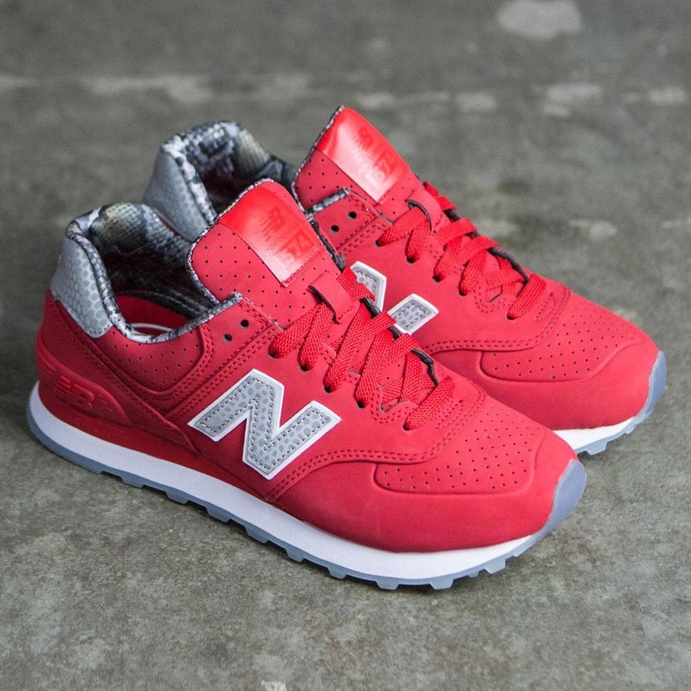 New Balance Women 574 Sneakers